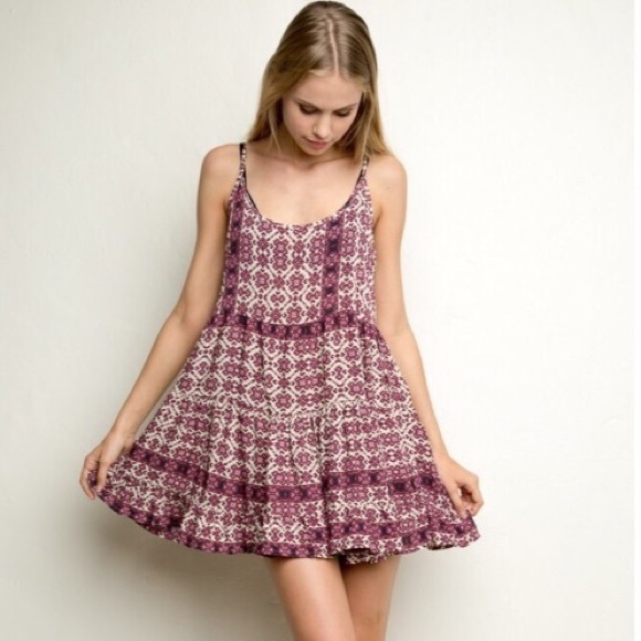 Brandy Melville Dresses & Skirts - Brandy Melville jada dress